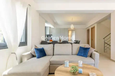 Maisonette Attached 138m<sup>2</sup> for sale photo 24