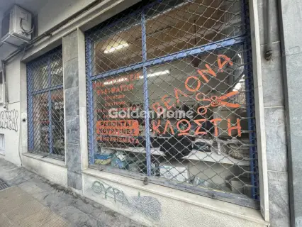 Store 27m<sup>2</sup> for rent photo 1