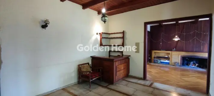 House 200m<sup>2</sup> for sale photo 4