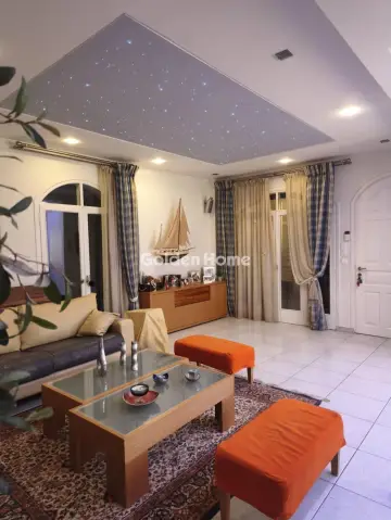 Maisonette Attached 140m<sup>2</sup> for sale photo 1