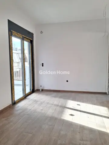 Floor Maisonette 108m<sup>2</sup> for sale photo 4