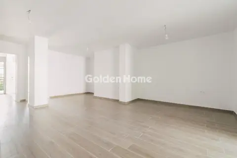 Floor Apartment 109m<sup>2</sup> for sale photo 4