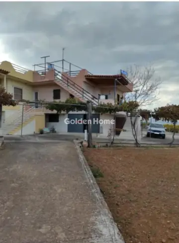 House 180m<sup>2</sup> for sale photo 2