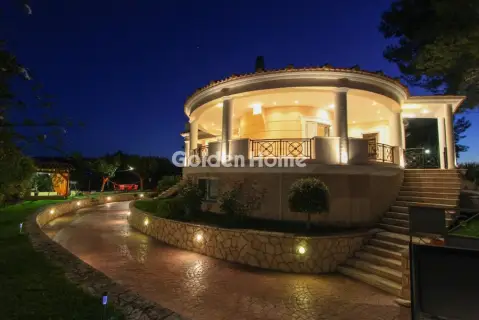 Golden Home Property Image