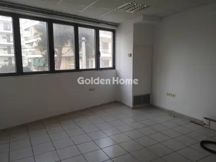 Office 30m<sup>2</sup> for rent photo 2