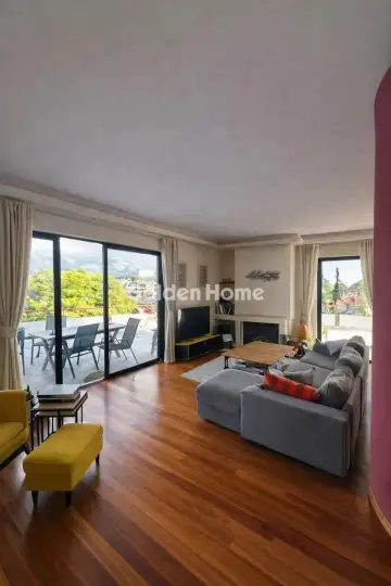Penthouse 110m<sup>2</sup> for rent photo 12