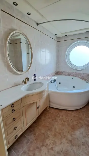Floor Maisonette 125m<sup>2</sup> for sale photo 18