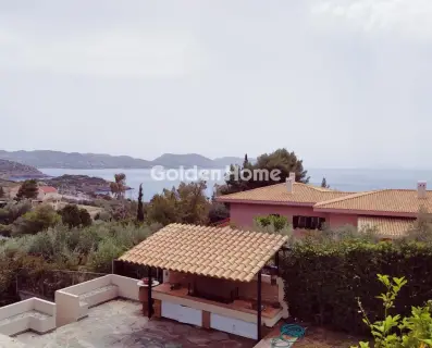 House 235m<sup>2</sup> for rent photo 3