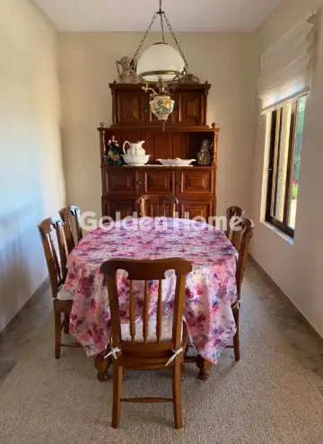 House 235m<sup>2</sup> for rent photo 14