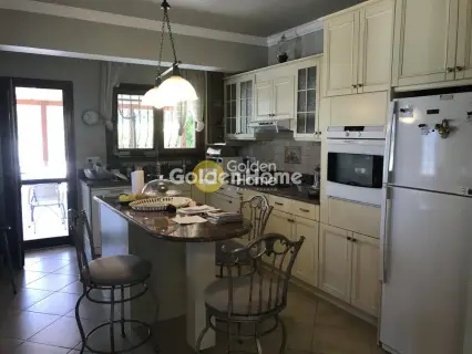 House 180m<sup>2</sup> for rent photo 5245052