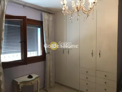 House 180m<sup>2</sup> for rent photo 5245054