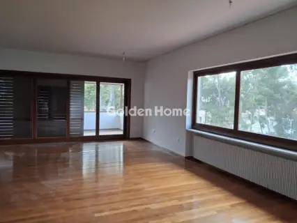 Maisonette Attached 227m<sup>2</sup> for rent photo 4