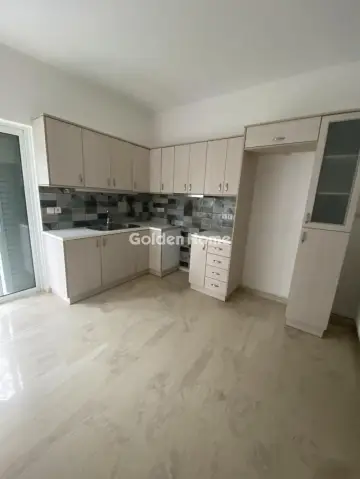 Floor Apartment 100m<sup>2</sup> for rent photo 5310665