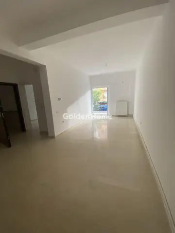 Floor Apartment 100m<sup>2</sup> for rent photo 5310670