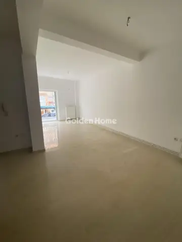 Floor Apartment 100m<sup>2</sup> for rent photo 5310672