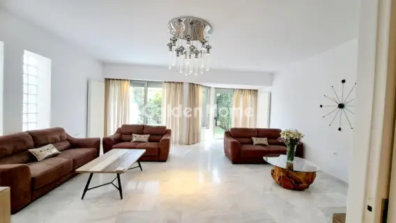 Independent Maisonette 380m<sup>2</sup> for rent photo 4