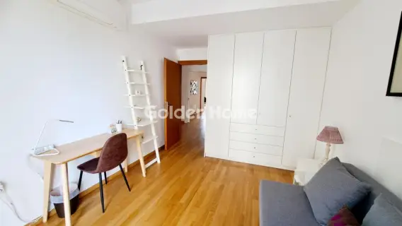 Independent Maisonette 380m<sup>2</sup> for rent photo 14