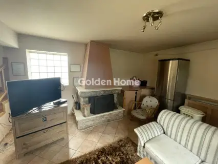Independent Maisonette 198m<sup>2</sup> for sale photo 3