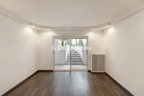 House 330m<sup>2</sup> for sale photo 38