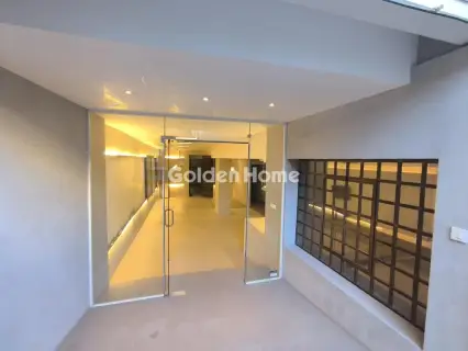 Office 323m<sup>2</sup> for rent photo 6