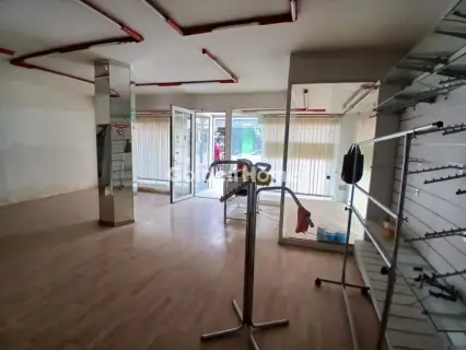 店铺 125m<sup>2</sup> for rent photo 5258554