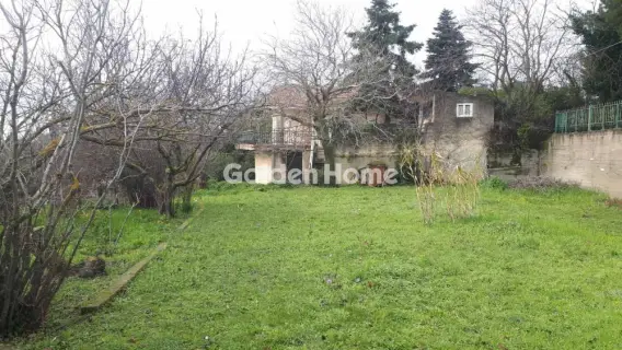 Residential 2700m<sup>2</sup> for sale photo 1
