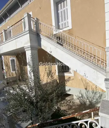 House 300m<sup>2</sup> for sale photo 7