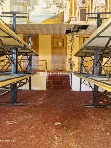 Store 800m<sup>2</sup> for rent photo 6