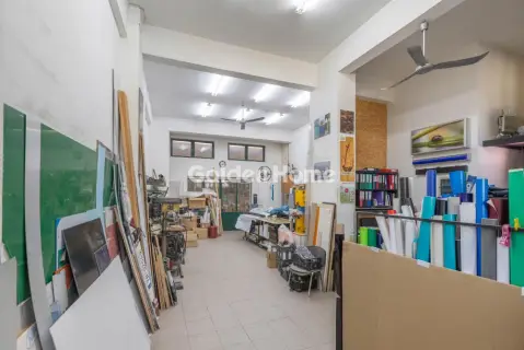 店铺 76m<sup>2</sup> for sale photo 3