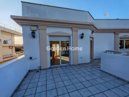Floor Apartment 156m<sup>2</sup> for rent photo 5268443