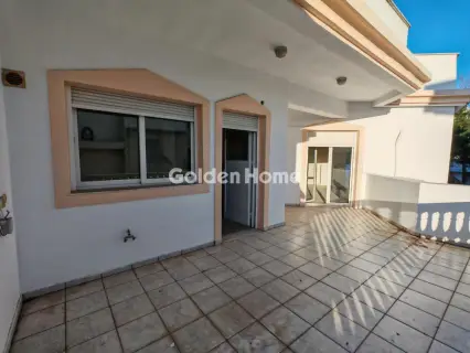 Floor Apartment 156m<sup>2</sup> for rent photo 5268444