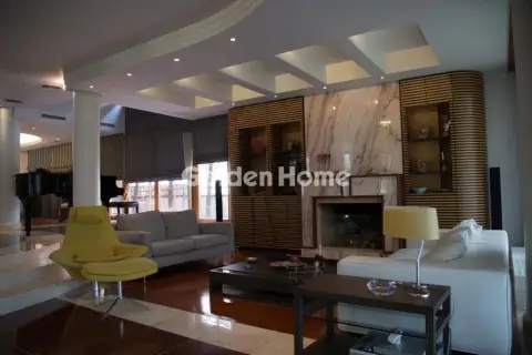 House 700m<sup>2</sup> for sale photo 4