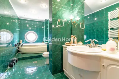 House 357m<sup>2</sup> for sale photo 64