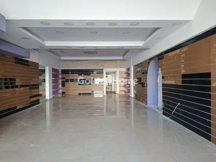 店铺 118m<sup>2</sup> for rent photo 3