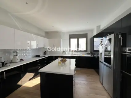 Independent Maisonette 440m<sup>2</sup> for rent photo 7