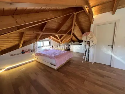 Independent Maisonette 440m<sup>2</sup> for rent photo 21