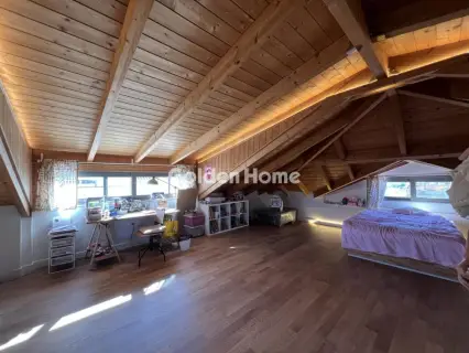 Independent Maisonette 440m<sup>2</sup> for rent photo 20
