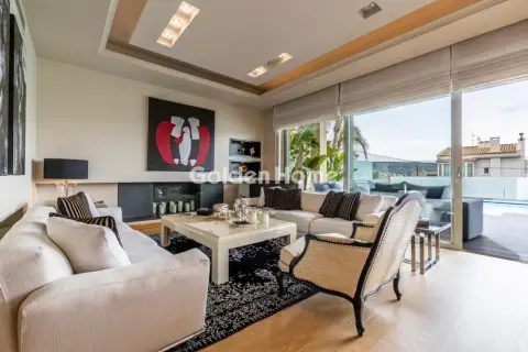 Independent Maisonette 500m<sup>2</sup> for rent photo 2