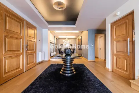 Independent Maisonette 500m<sup>2</sup> for rent photo 5