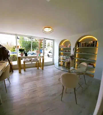 Κατάστημα 170τ.μ. προς πώληση φωτογραφία 1