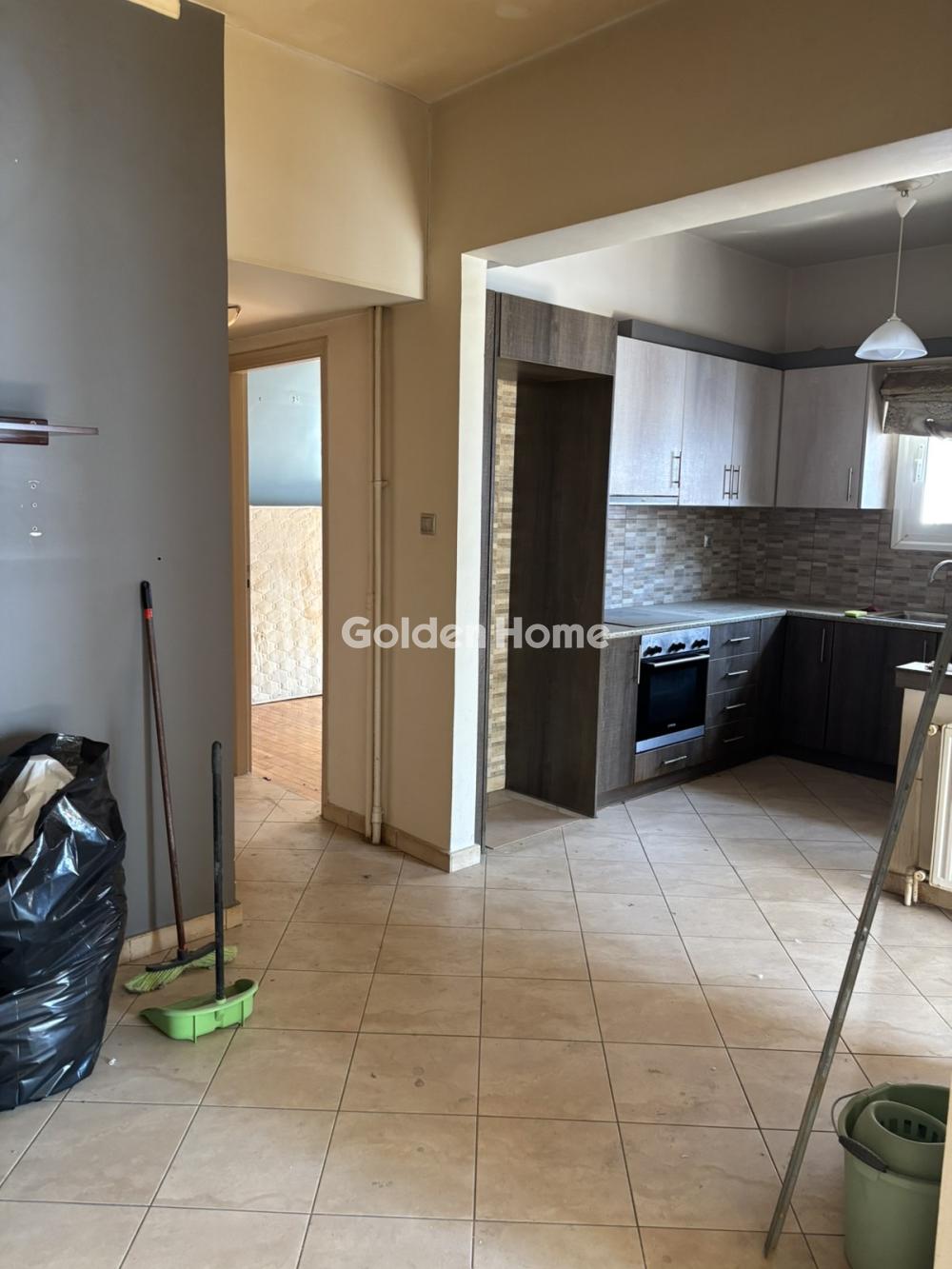 apartment in Dafni — Photo 4 of 11