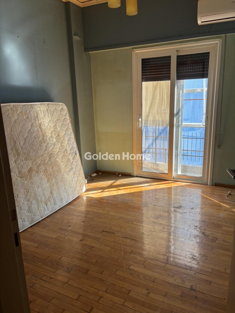 apartment in Dafni — Photo 5 of 11