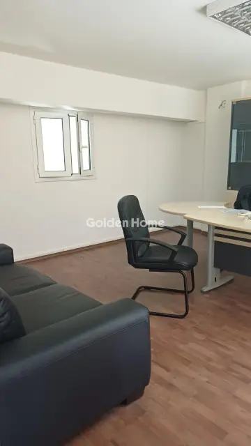 Independent Building 200m<sup>2</sup> for sale photo 10