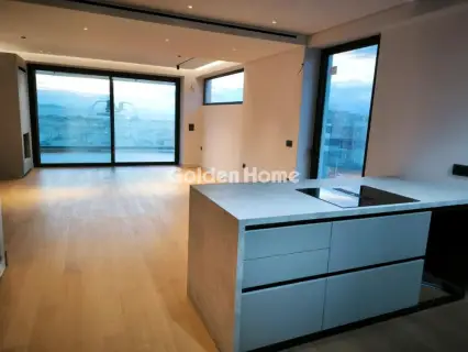 Floor Maisonette 160m<sup>2</sup> for rent photo 2