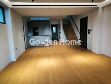 Floor Maisonette 160m<sup>2</sup> for rent photo 5