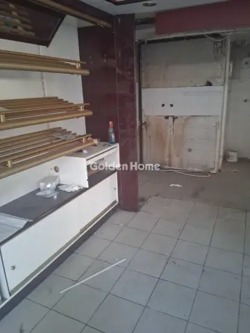 Store 80m<sup>2</sup> for rent photo 5