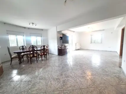 House 490m<sup>2</sup> for rent photo 5306727