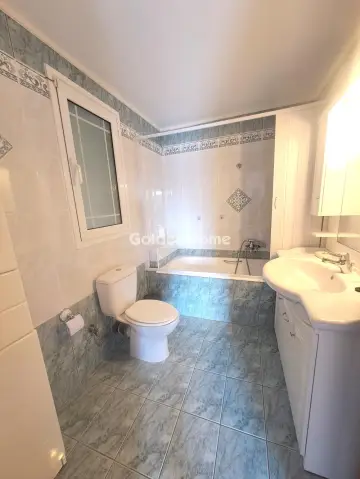 House 490m<sup>2</sup> for rent photo 5306749