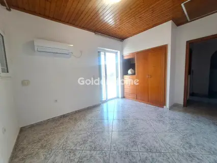 House 490m<sup>2</sup> for rent photo 5306753