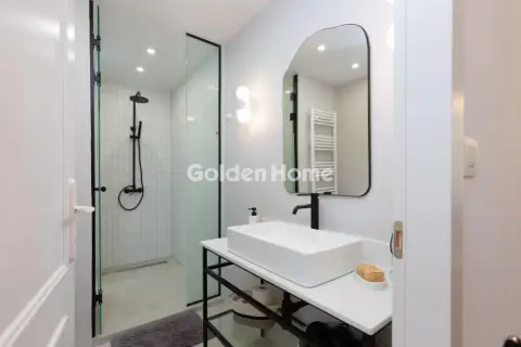 Floor Apartment 143m<sup>2</sup> for rent photo 5628596